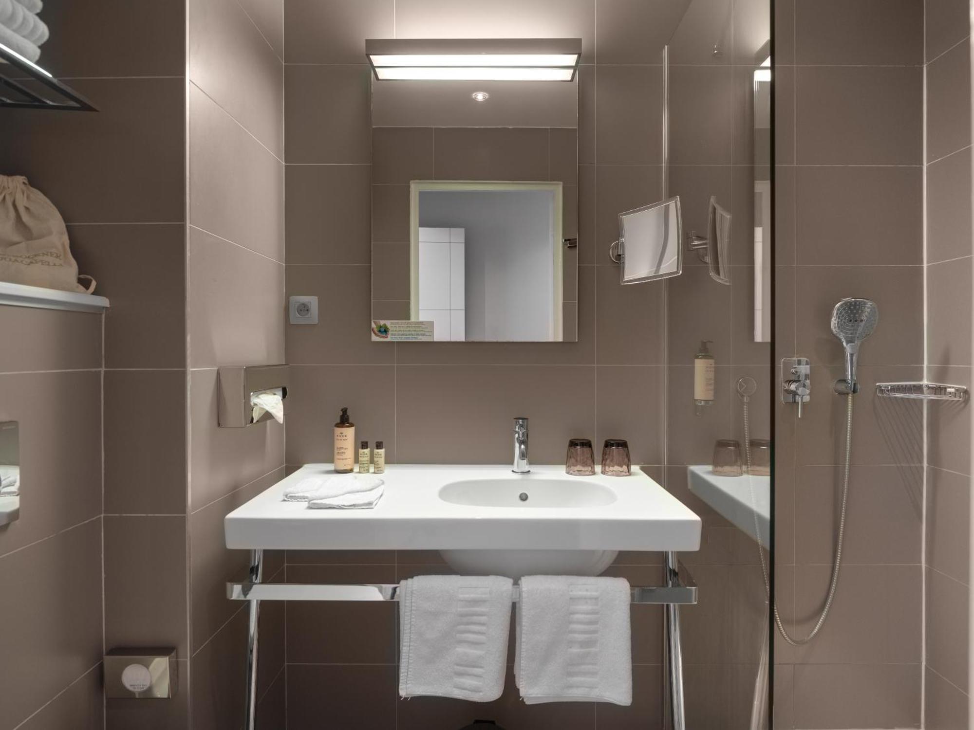 Hotel Le Mareuil Παρίσι Εξωτερικό φωτογραφία